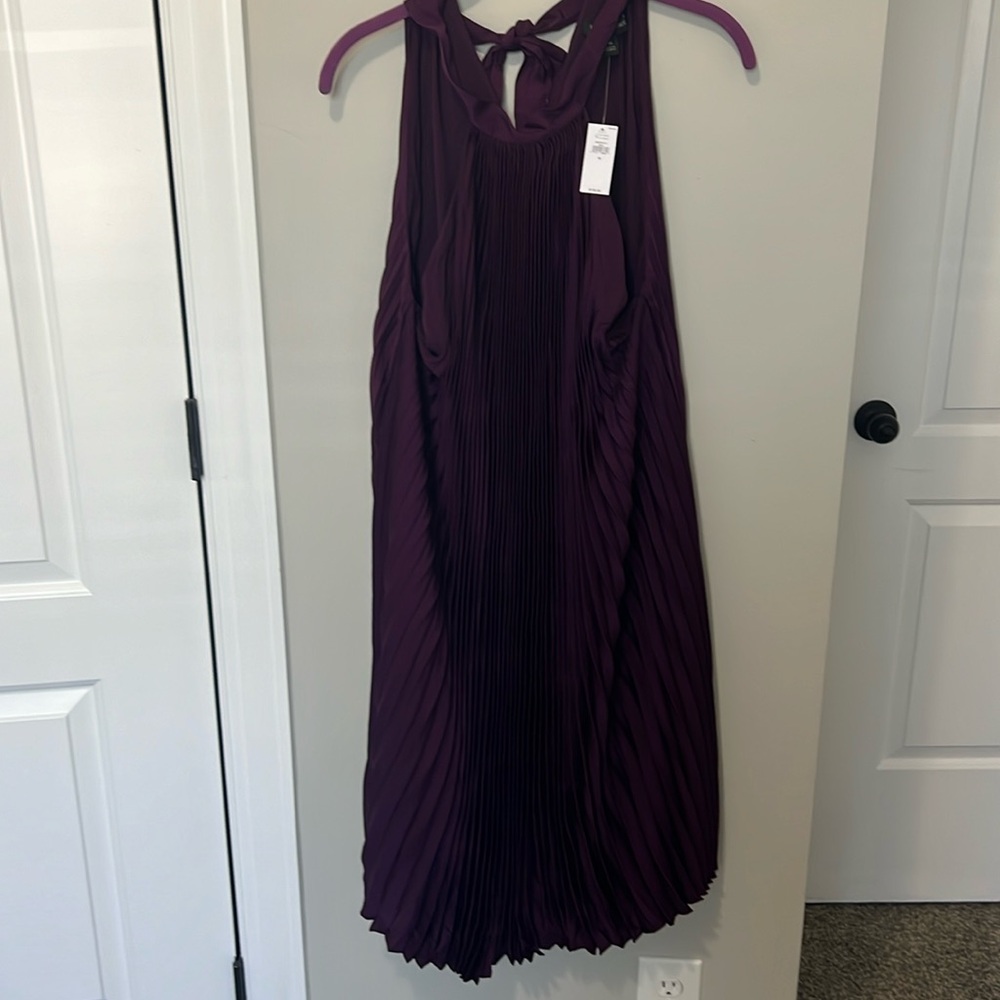 BNWT Banana Republic Plum Acordian style dress size 16